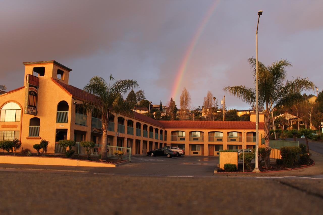 Travelers Inn Castro Valley Quarto foto